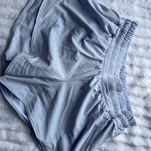 Lululemon size 6 shorts